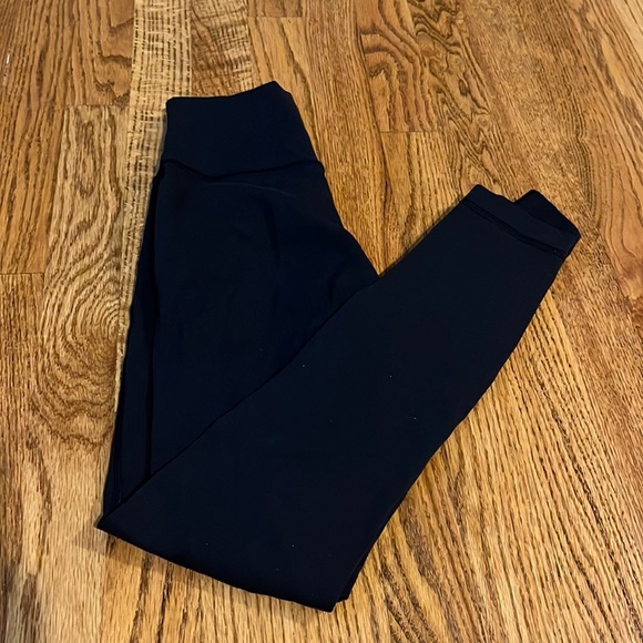 Lululemon Woman’s Black Leggings